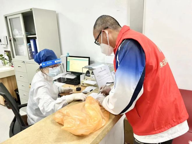 新余24小时高价回收医保(24小时高价回收医保医保套出)